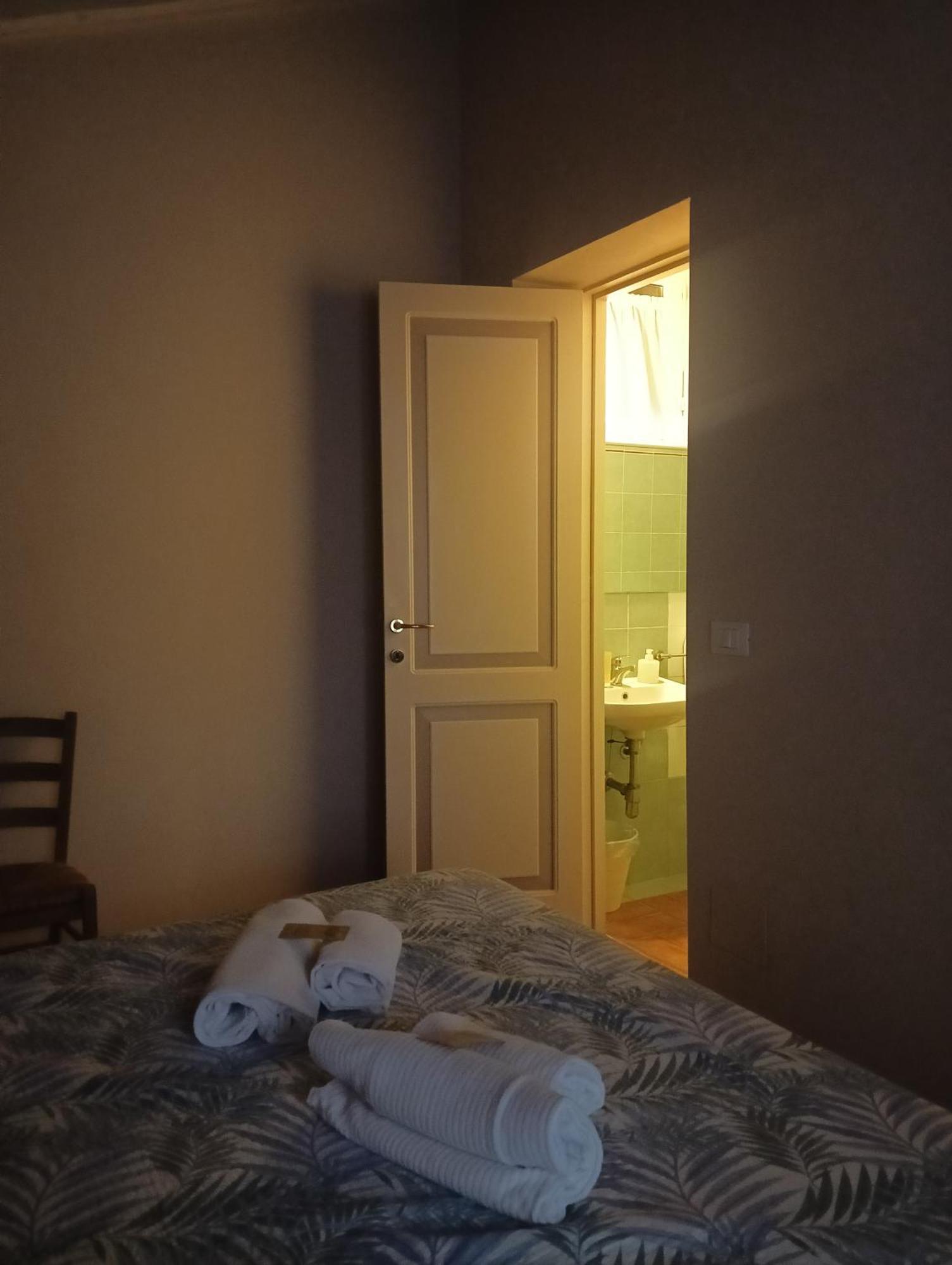 Agriturismo Cascina Degli Ulivi Novi Ligure Szoba fotó